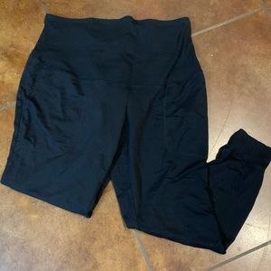 Maternity joggers